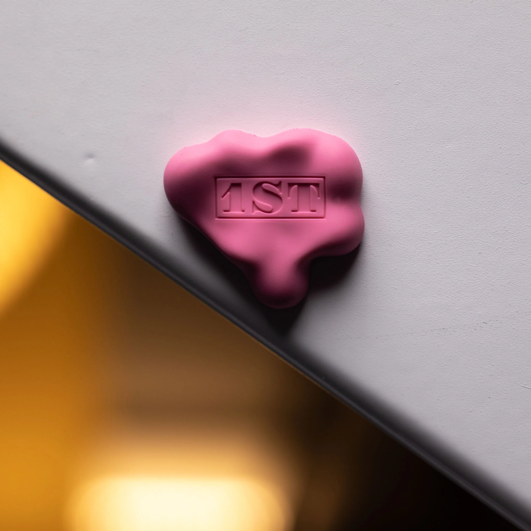 1ST Gum Magnet - Image 4