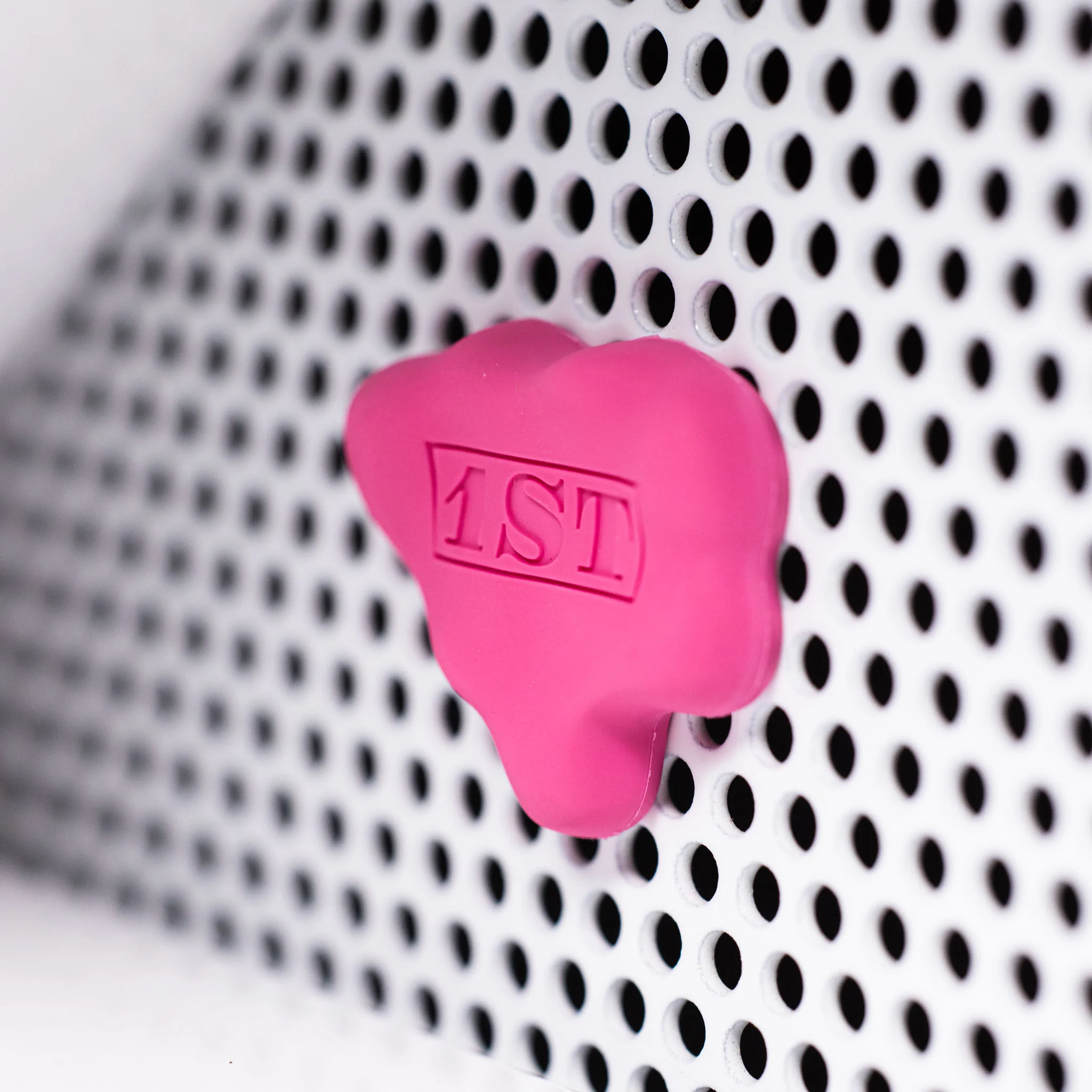 1ST Gum Magnet - Image 5